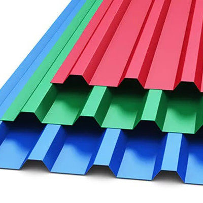 kopen Op maat gemaakte gegolfde aluminium panelen voor dakbedekking / wandbekleding / decoratie online manufacture