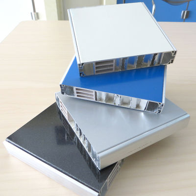 kopen 5mm-200mm Aluminium bekledingsplaten Sandwiched honingraat voor gebouw decoratie online manufacture