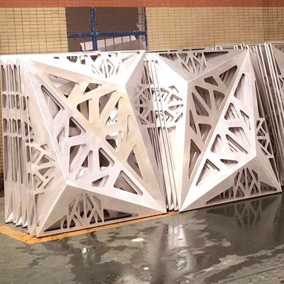 kopen Geperforeerde 3D protuberante aluminium bekledingspanelen voor stijlvolle gebouw gevel decoratie online manufacture