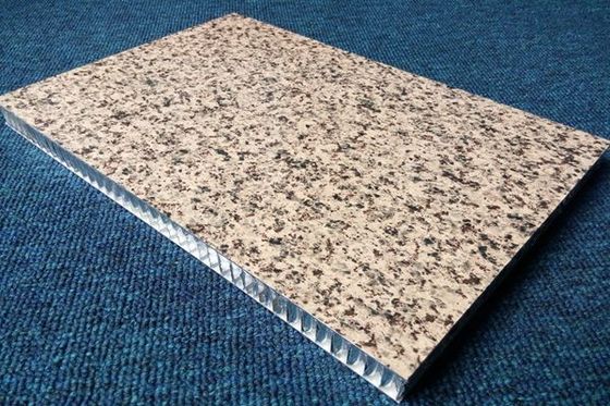 Aluminium honingraat panelen Op maat gemaakte standaard celgrootte Aluminium honingraat paneel / Aluminium sandwich paneel