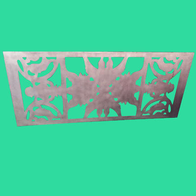 1.5 mm tot 5.0 mm geperforeerd metaal aluminium plaat met aangepaste ontwerpen voor plafond- of schermdecoratie