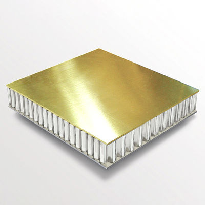 Natuurlijke koper- of messingkleur aluminium honingraatcompositpanel voor luxe gebouwdecoratie