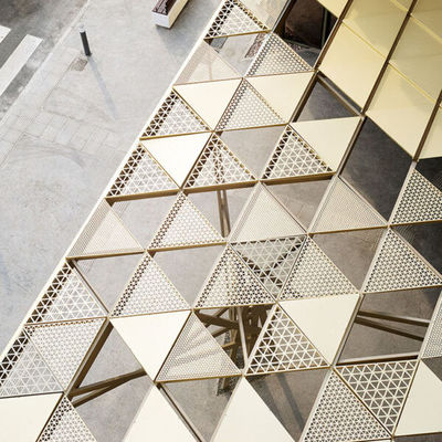 Premium kwaliteit geperforeerde aluminiumplaten met hoge corrosiebestendigheid en aanpasbare ontwerpen voor gevelbekleding